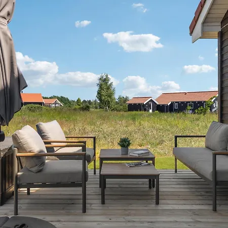 4 Bedroom Stunning In Vaeggerlose 度假居 *