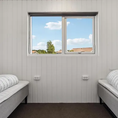 度假居 4 Bedroom Stunning In Vaeggerlose